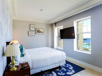 room-image