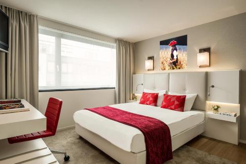 room-image