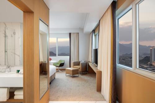 room-image