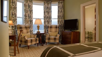 room-image