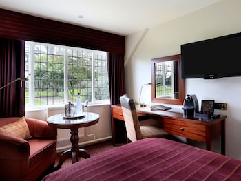 room-image