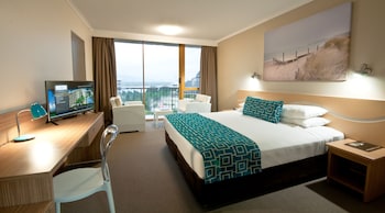 room-image