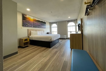 room-image
