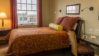 room-image