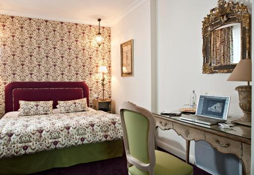 room-image