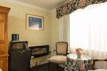 room-image