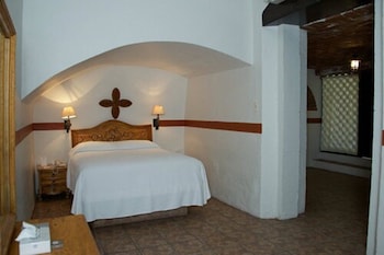 room-image