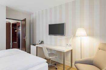room-image