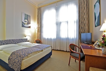 room-image