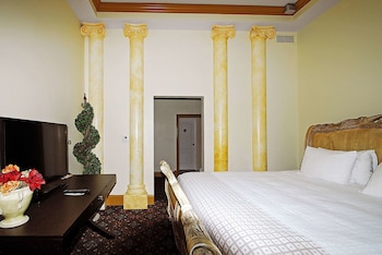 room-image