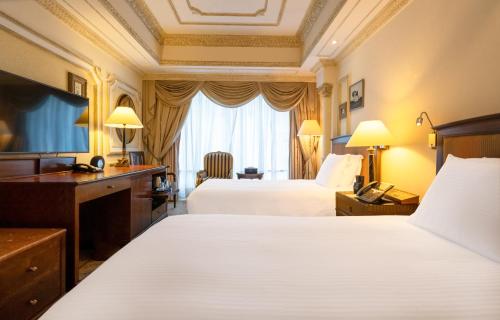 room-image