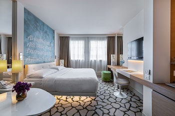 room-image