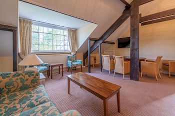 room-image