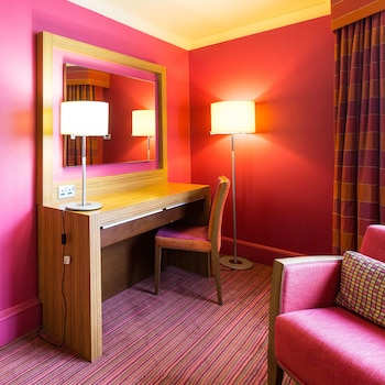 room-image