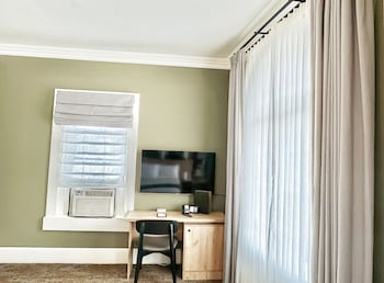 room-image