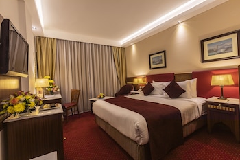 room-image