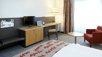room-image