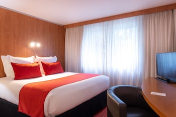 room-image