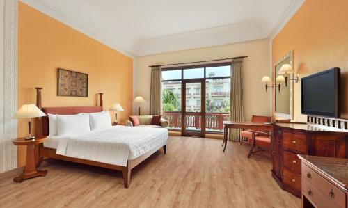 room-image