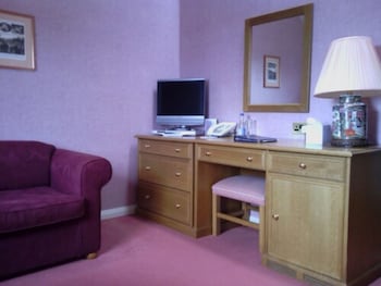 room-image