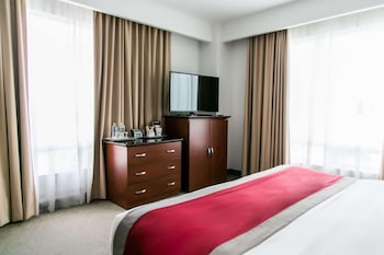 room-image