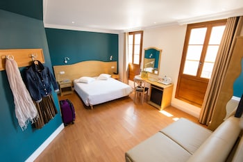 room-image