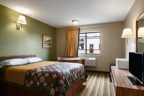 room-image