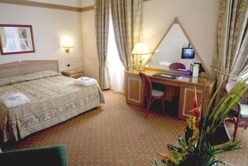 room-image
