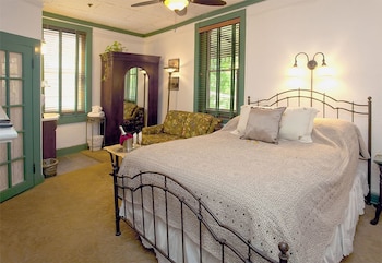 room-image