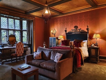 room-image