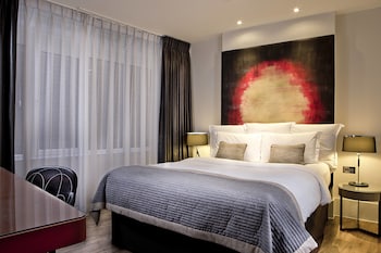 room-image