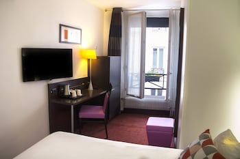 room-image