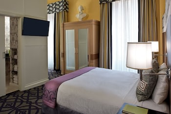 room-image