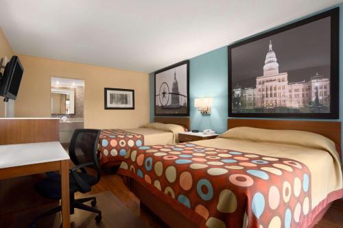 room-image