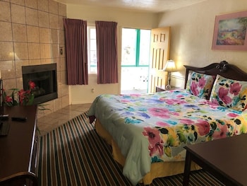 room-image