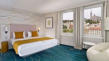 room-image
