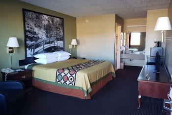 room-image