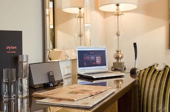 room-image