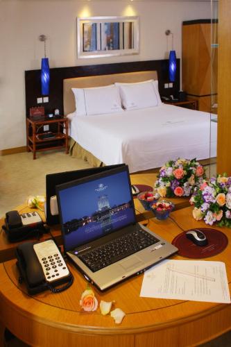 room-image