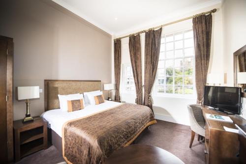 room-image