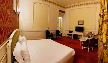 room-image