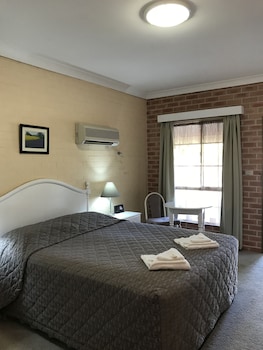 room-image