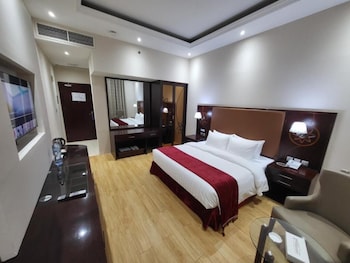 room-image