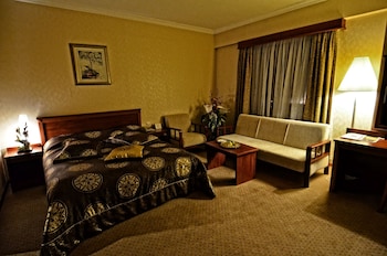 room-image