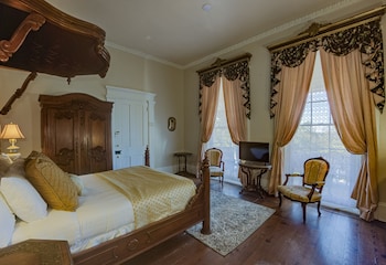 room-image