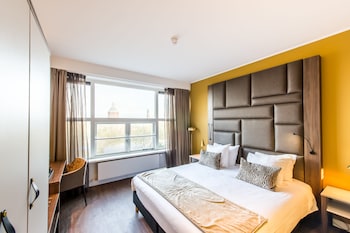 room-image