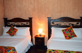 room-image