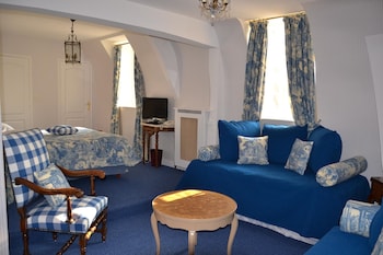 room-image