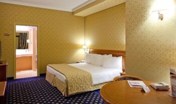 room-image