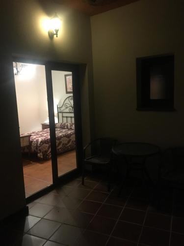 room-image